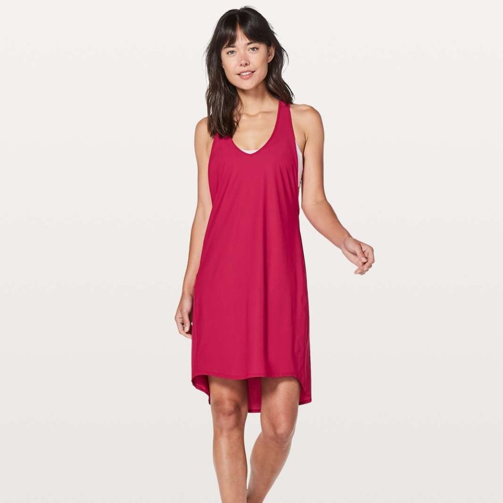Lululemon Rejuvenate Dress Ruby Red - women's size 4